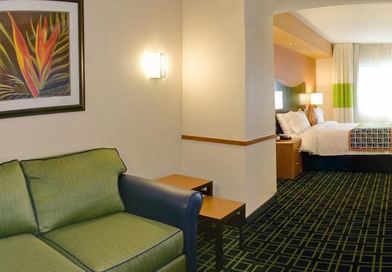 Fairfield Inn & Suites By Marriott Miami Airport South Room photo