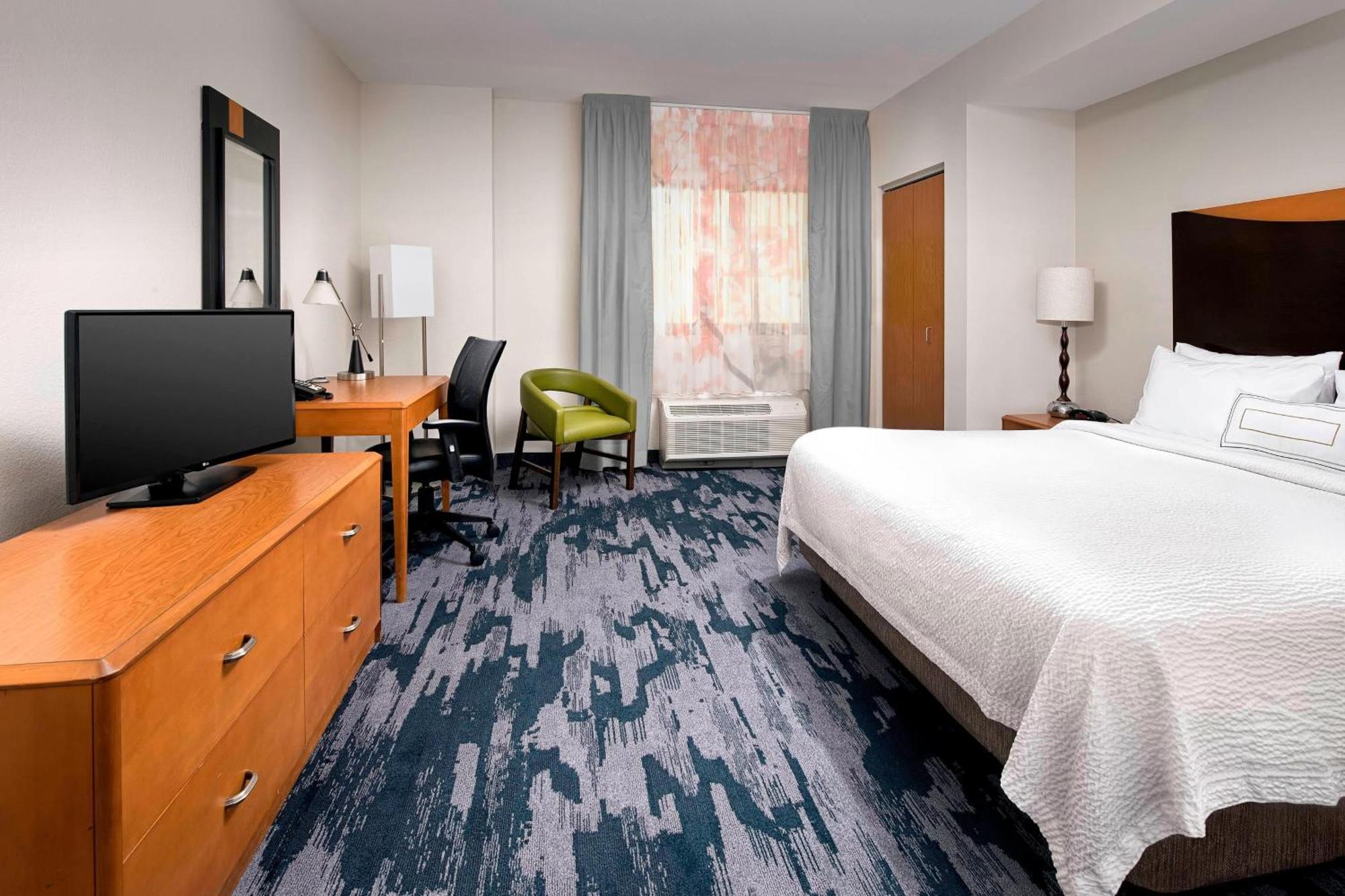 Fairfield Inn & Suites By Marriott Miami Airport South Exterior photo