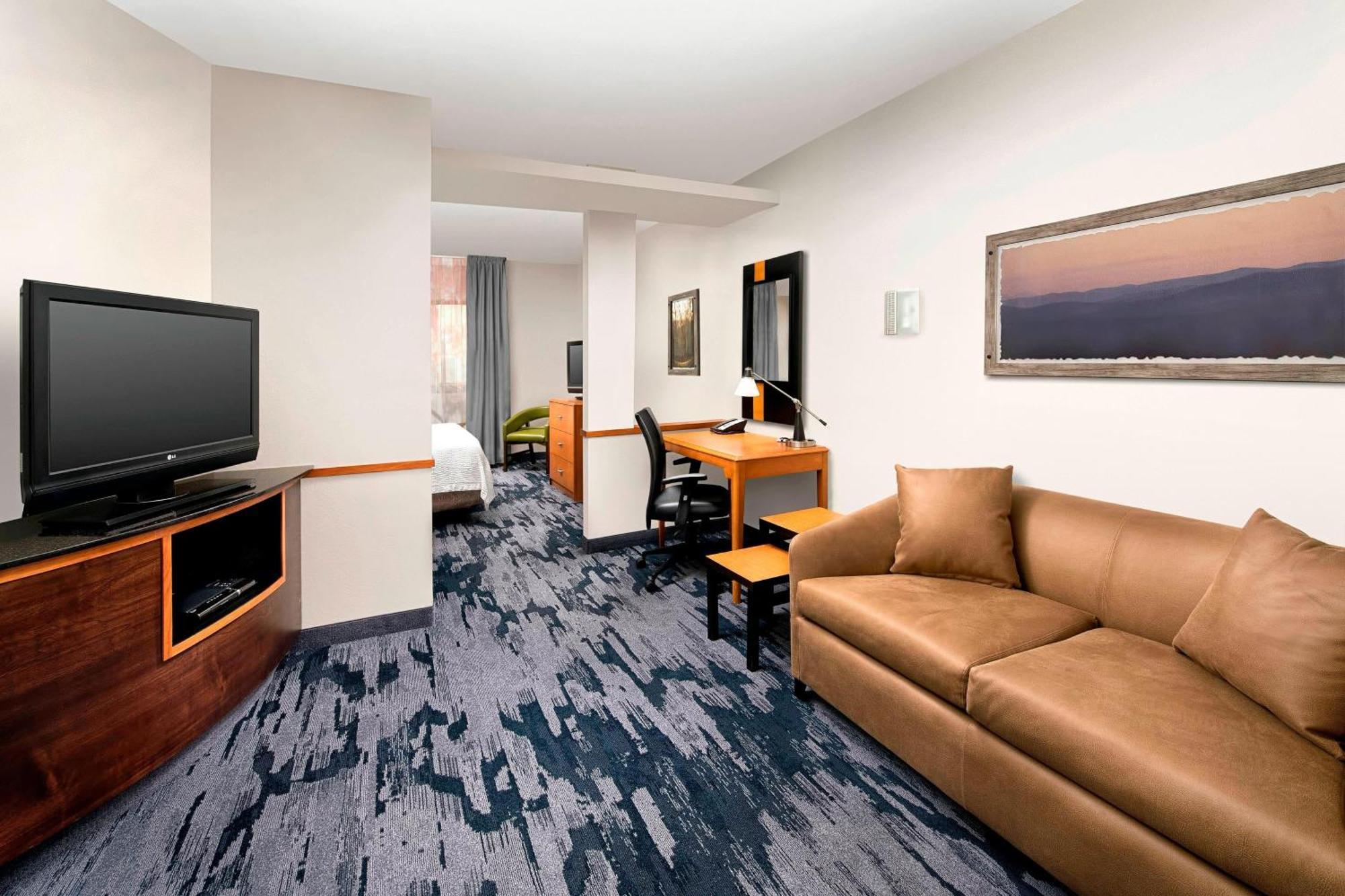 Fairfield Inn & Suites By Marriott Miami Airport South Exterior photo